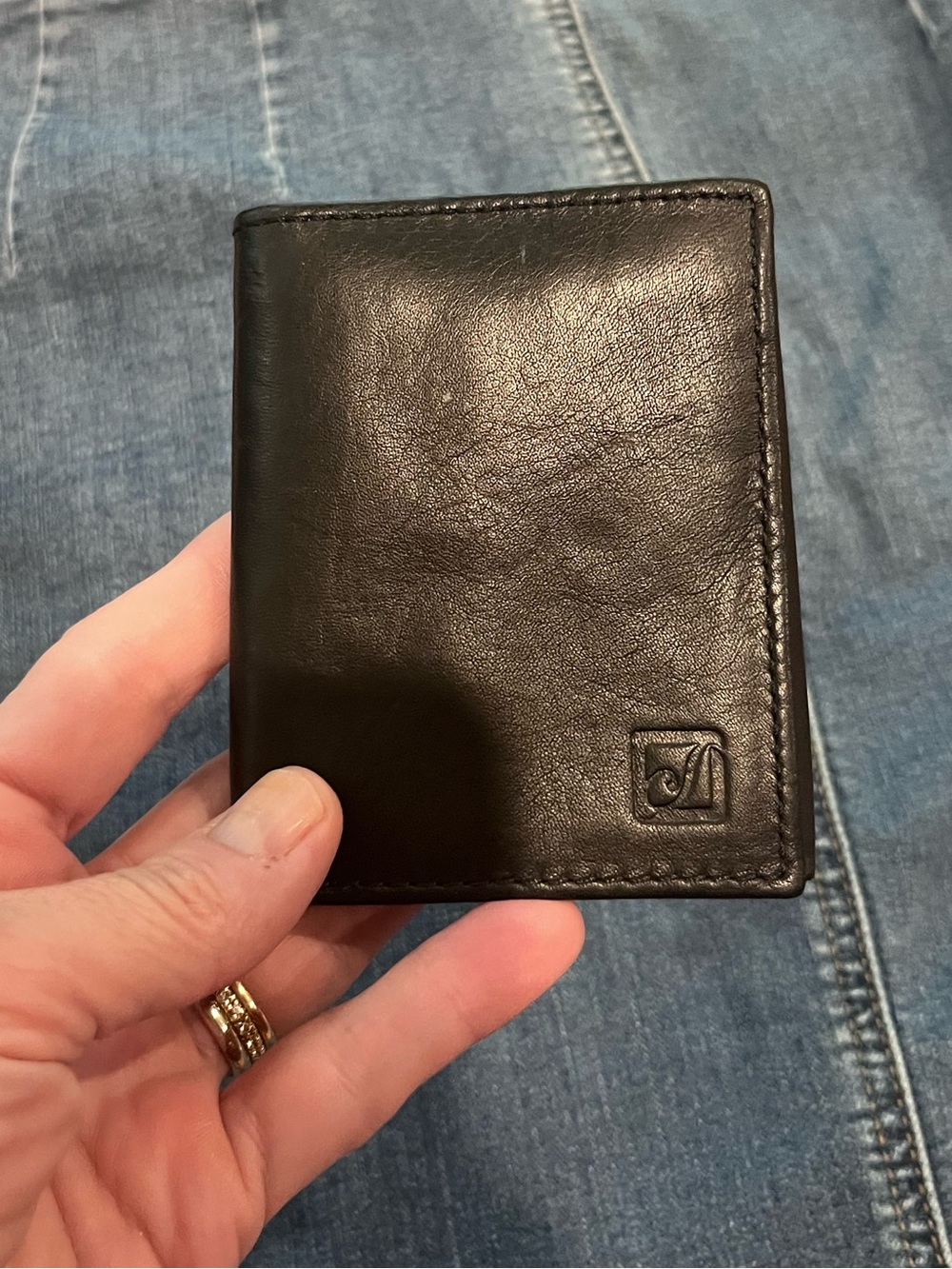 Stone Mountain Black Leather Bifold Wallet